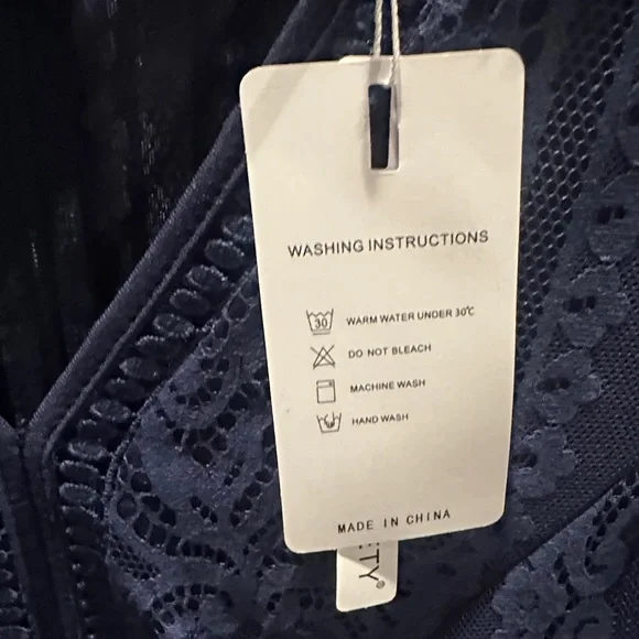 NWT Chic Navy Lace Maxi Dress - Picture 12 of 14